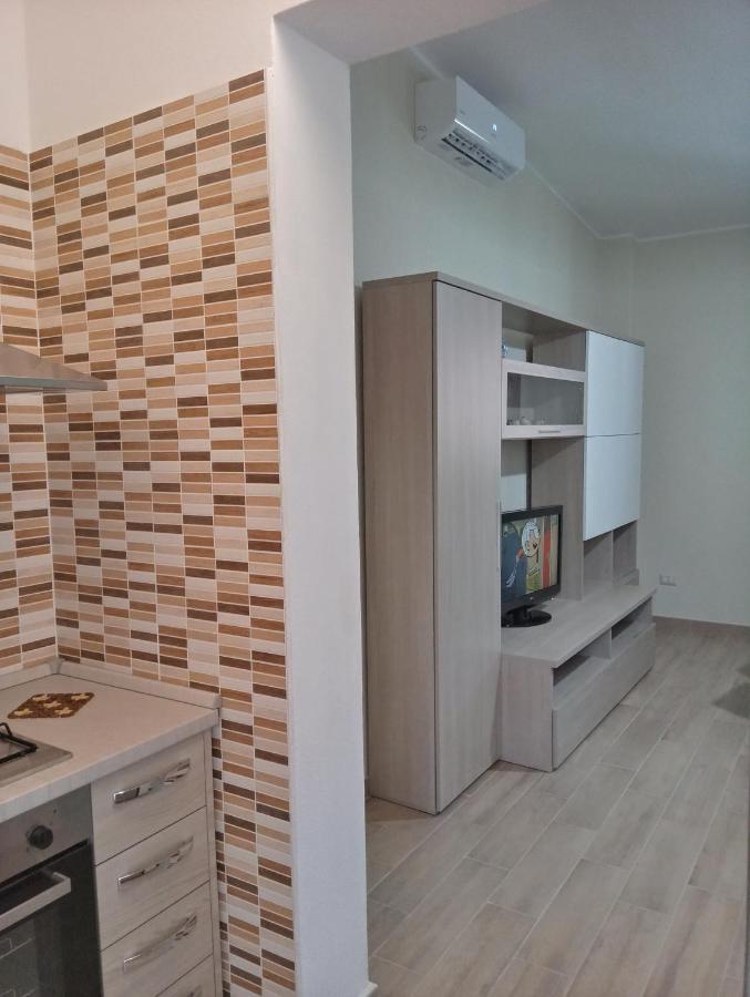 Apartamento Luminoso Con Terrazza......c.u......q2483 *