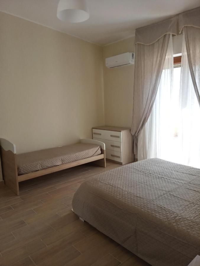 Apartment Luminoso Con Terrazza......c.u......q2483
