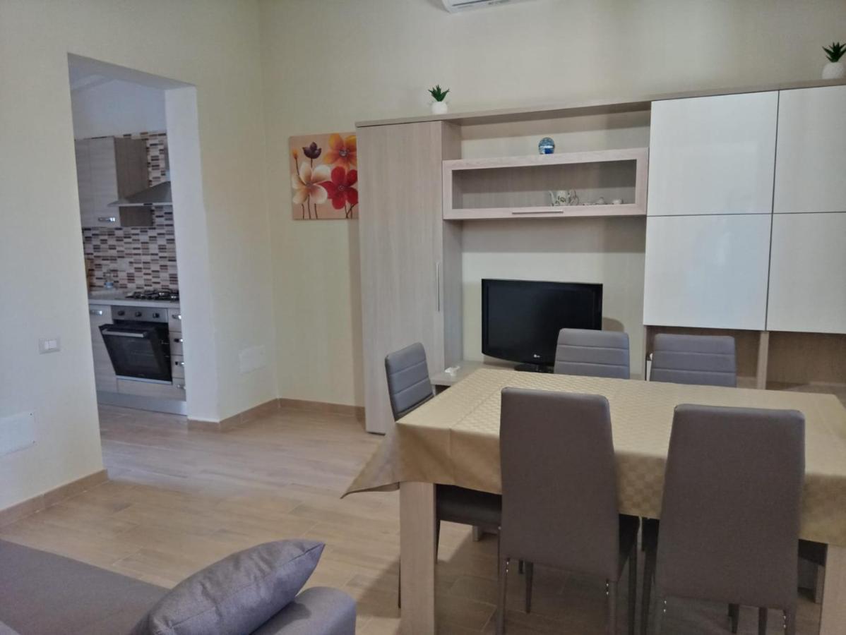 Apartamento Luminoso Con Terrazza......c.u......q2483 Sìnnai
