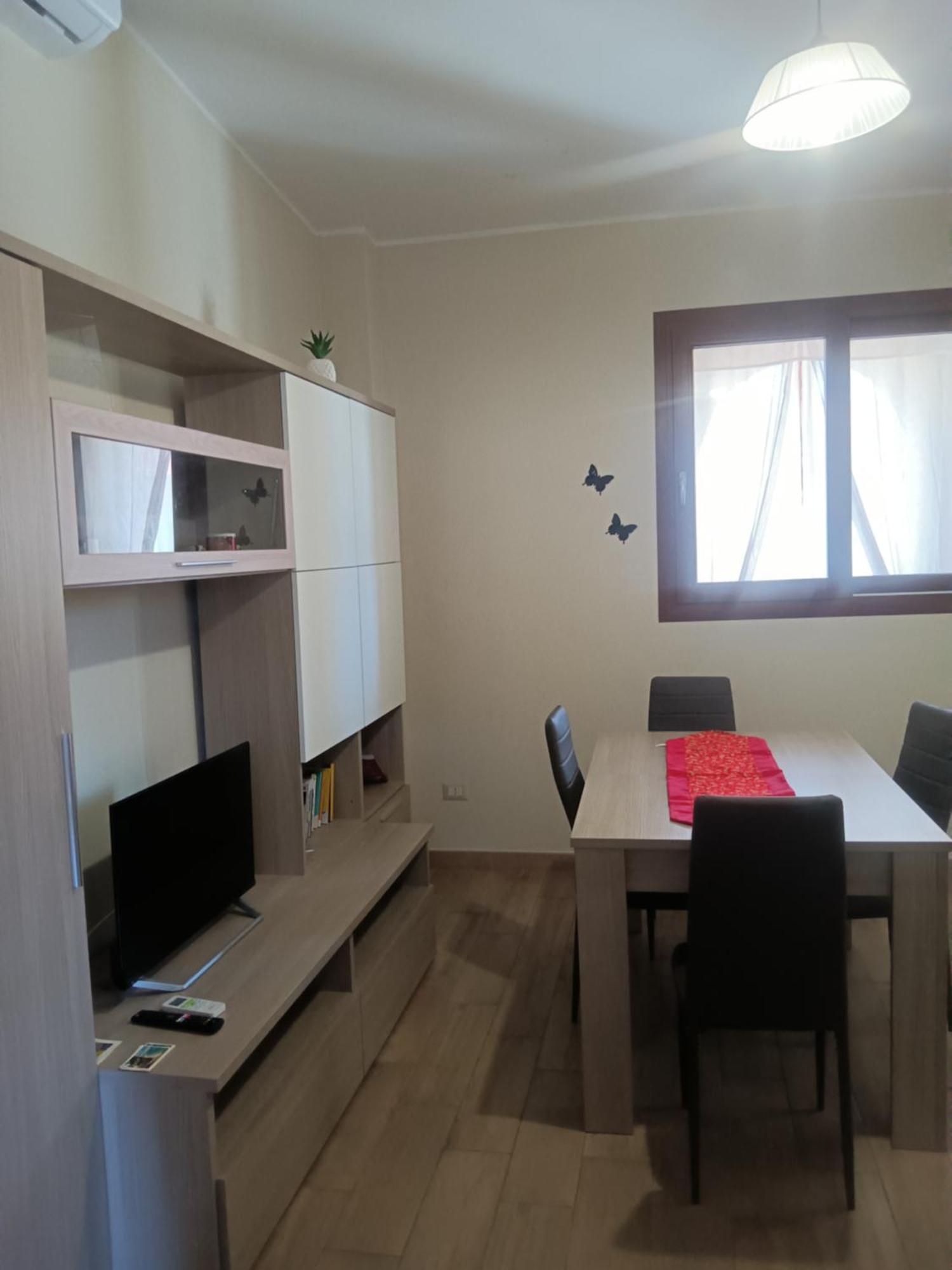 Luminoso Con Terrazza......c.u......q2483 Apartamento *
